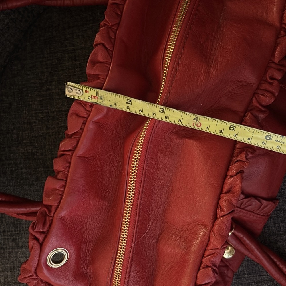 DOLCE & GABANNA 😍 Vintage Red Ruffle handbag♥️♥️♥️ EUC!! COA included STEAL!! - Picture 14 of 16